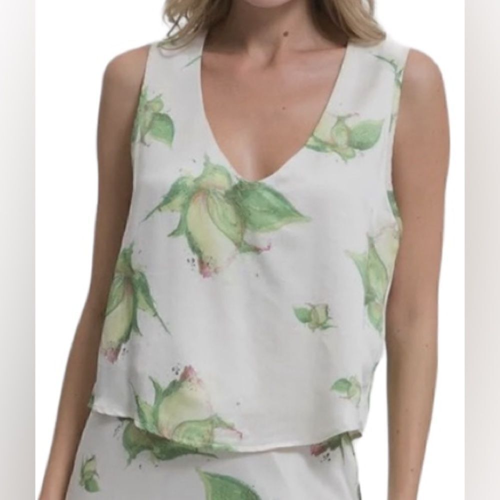 Cali by Cali Dreaming White Green Floral V-Neck Evie Tank NWT MSRP 163.00
